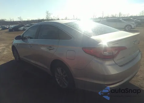 2015 Hyundai Sonata Se из США, поврежденный, VIN 5NPE24AF4FH062104